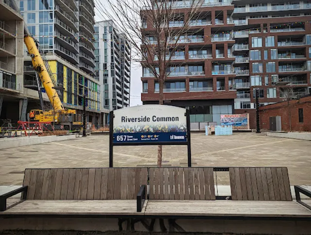 Riverside Common Park