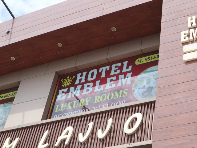 Hotel Emblem - Best Hotels in Ludhiana | Best Hotel Near Me