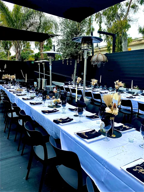 White House Beach Club