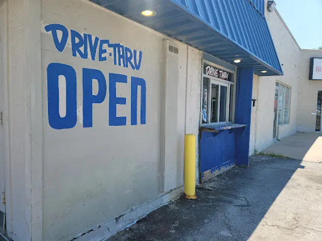 Wayne's New Skoo BBQ