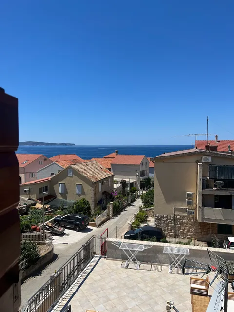 Apartments Kastelani