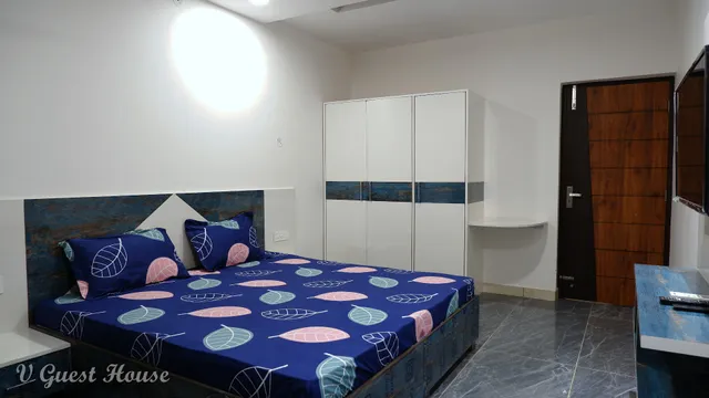 V Guest House | Guest House in Ludhiana