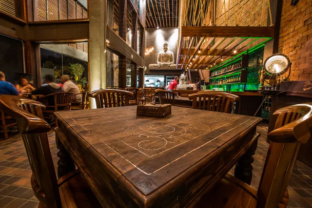 Bumbu Restaurante & Sushi Bar | Grupo Espaço Campolim