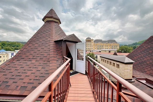 Park-Otel', Gostinitsa