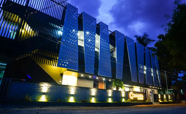 Chakkra Residency - Hotel in Anna Nagar, Madurai