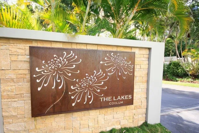 The Lakes Coolum