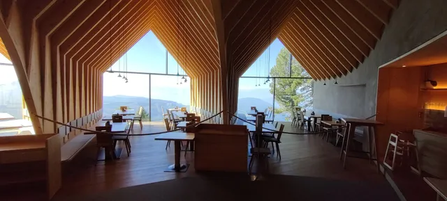 Luxury Living Kampill