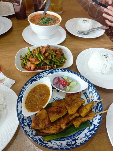 Begin Vegan vegetarian food and breakfast