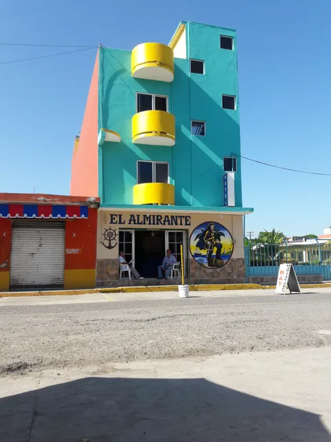 Hotel "El Almirante"