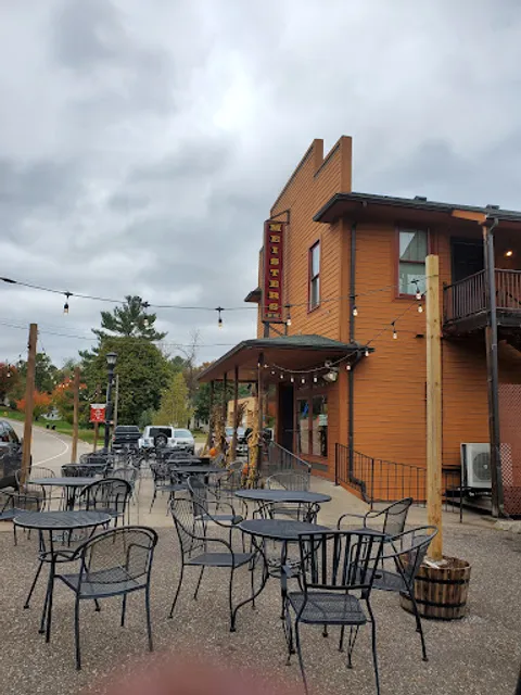 Meister's Bar & Grill