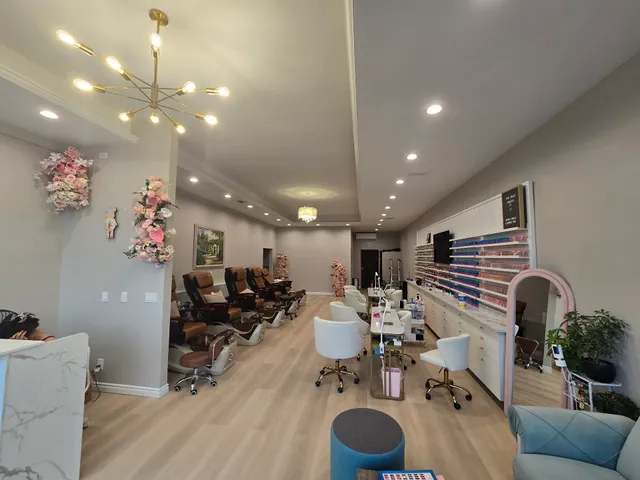 Pro Nails Lounge & Spa