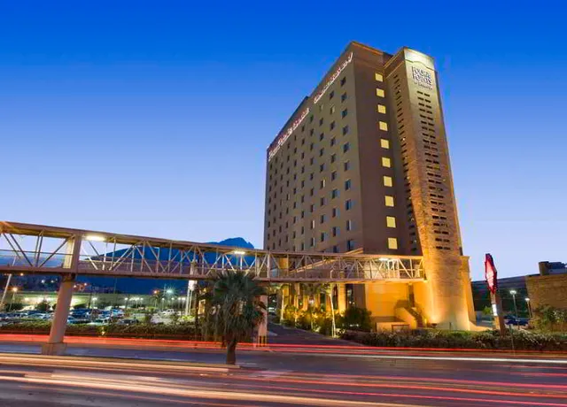 Four Points by Sheraton Galerias Monterrey