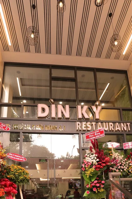 Nhà hàng Dìn Ký