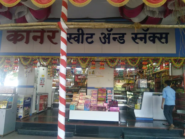 Corner Sweets & Snacks