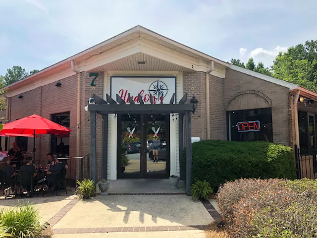 Hudson's At Main Street