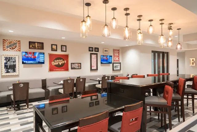 Burger Theory at Holiday Inn Indianapolis Airport