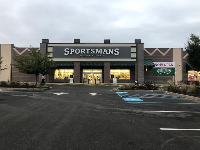 Sportsman's Warehouse