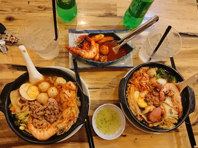 Cửa Hàng Mỳ Cay Larva