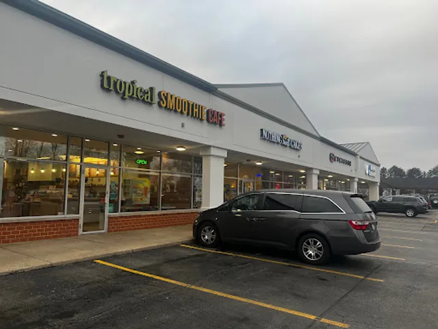 Tropical Smoothie Cafe