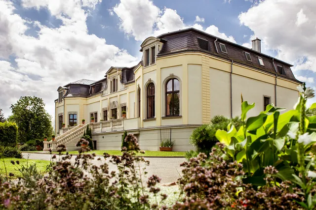 Hotel Schloss Breitenfeld | Tagungen, Hochzeiten & Übernachtungen