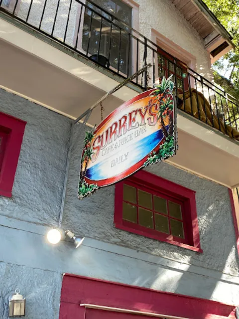 Surrey's Café & Juice Bar