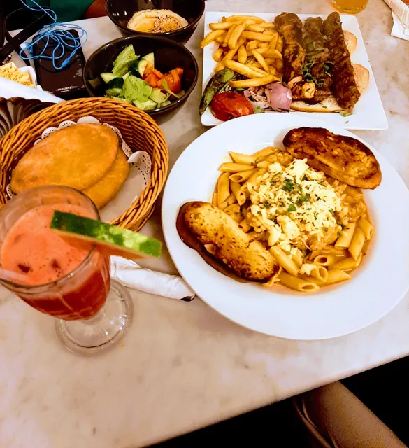 Berlin Restaurant & Coffee Shop