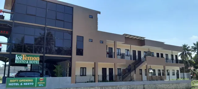 Urbanview keTemon Hotel & Resto YIA