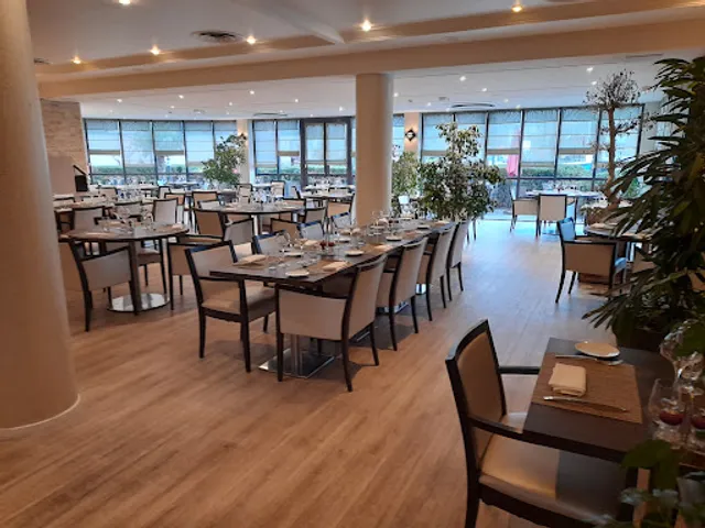 Les Berges de L'Iton