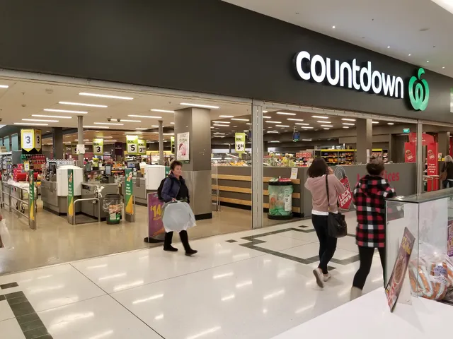 Woolworths The Palms