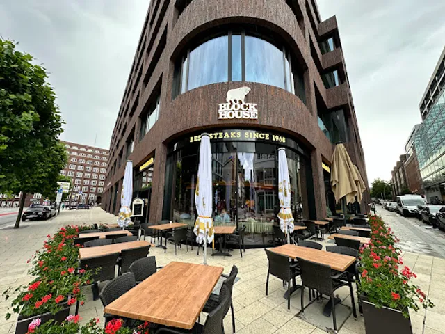 BLOCK HOUSE Deutschlandhaus