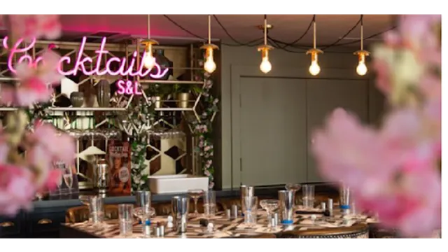 The Drunken Surfer - Newquay