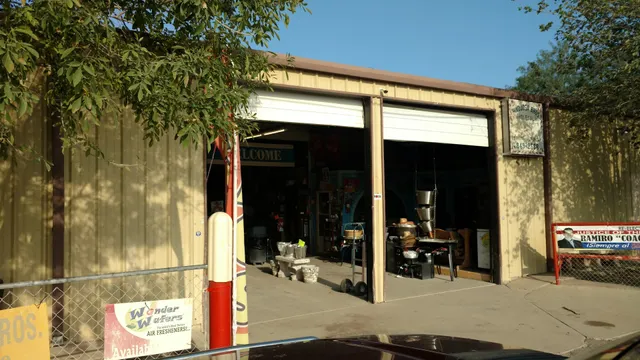 Hinojosa Brothers Wholesale