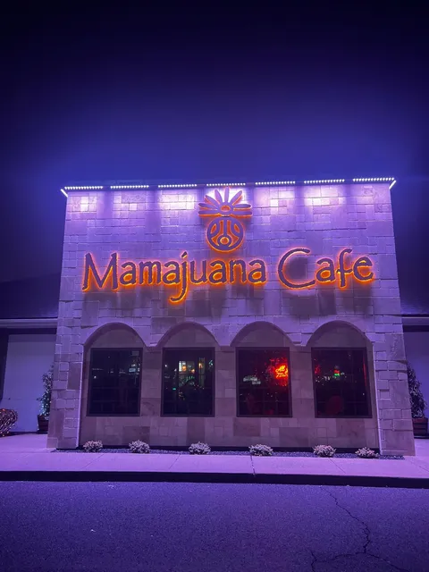 Mamajuana cafe