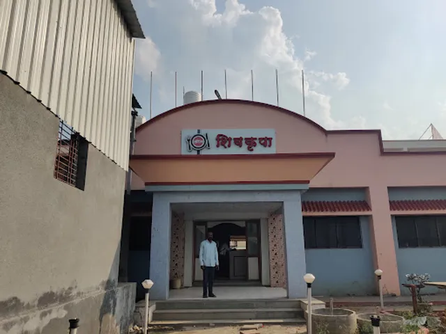 Hotel Shivkrupa Bar, Restaurant and lodge