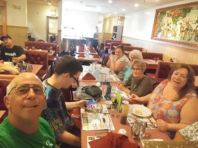 Yen Yen Chinese Restaurant