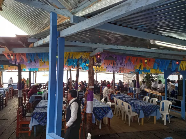 Restaurante Lago Azul