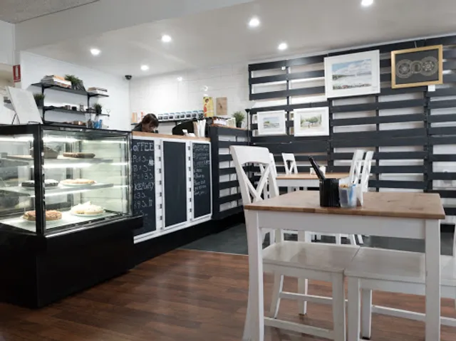 Adams Cafe at Warners Bay