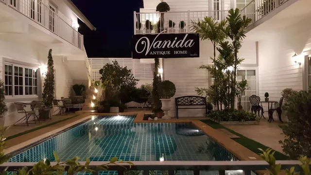 Vanida Antique Home
