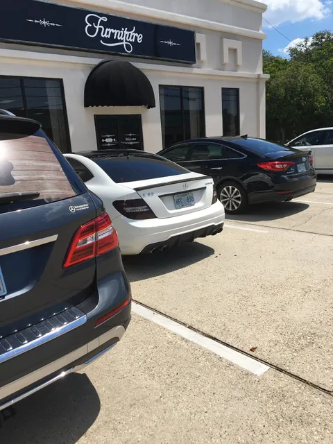 Southern Charm Furniture & Design