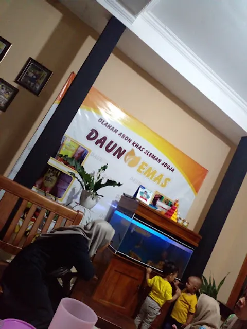 Home Industry Abon Daun Emas