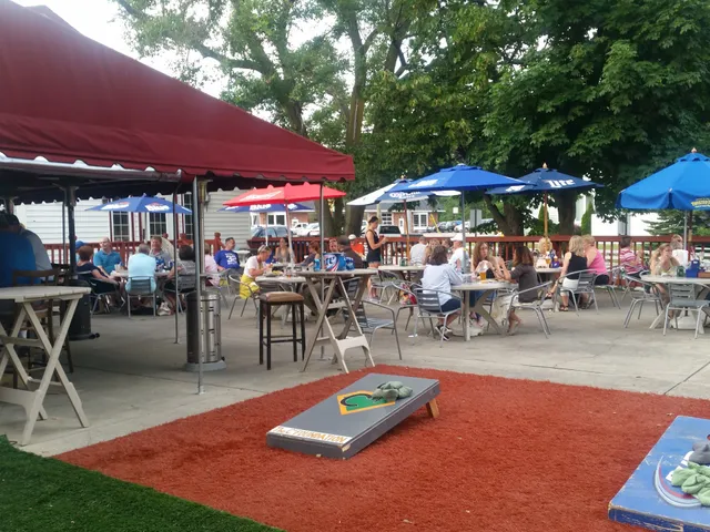 Buffalo Creek Bar & Grill