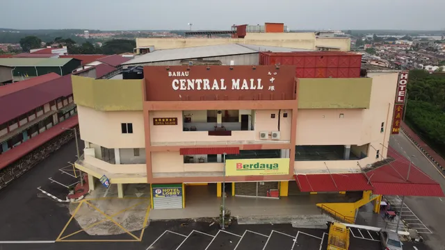 Bahau Central Mall
