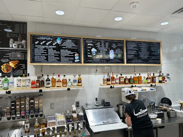 Buzzed Bull Creamery - Charleston, SC