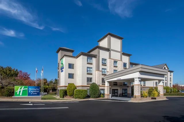 Holiday Inn Express & Suites Charlotte-Concord-I-85 by IHG