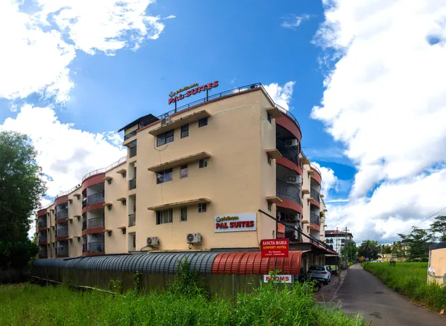 Sancta Maria Airport Hotel