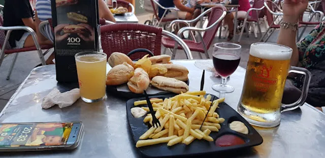 100 Montaditos