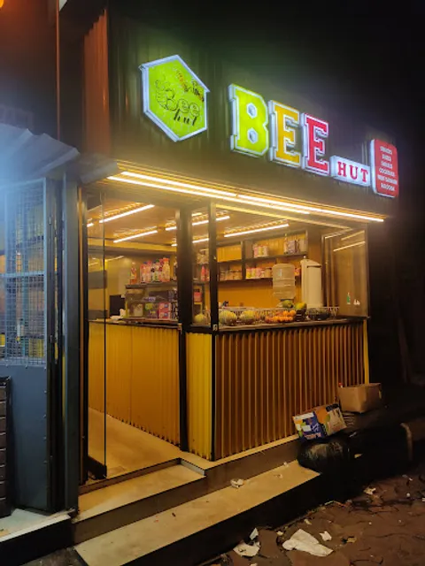 Bee Hut