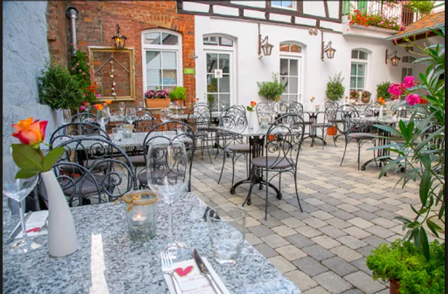 Hotel & Restaurant Adler