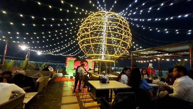 Aerosky Bar & Kitchen