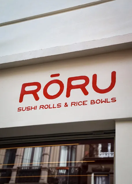 RORU - Sushi Rolls & Rice Bowls